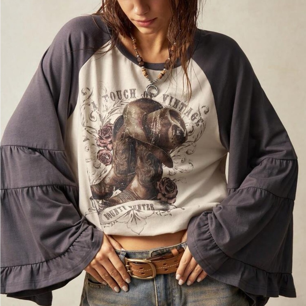 Graphic Bell Sleeve Top